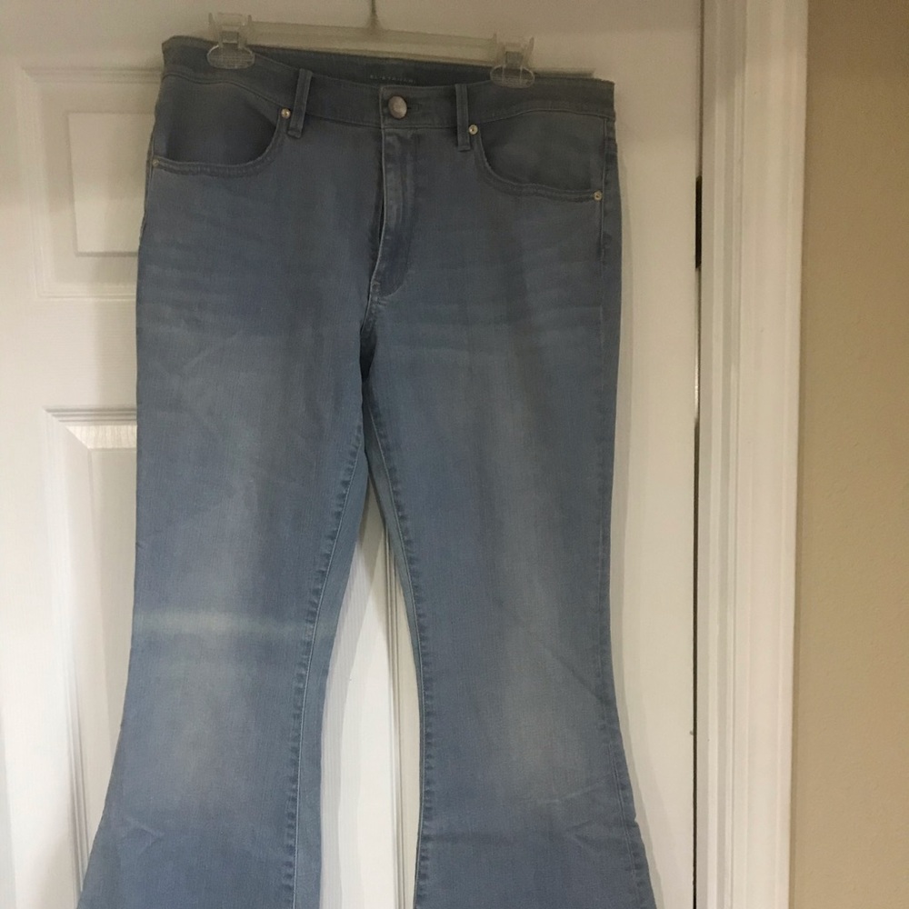 Elie Tahari Hendrix bell bottom jeans